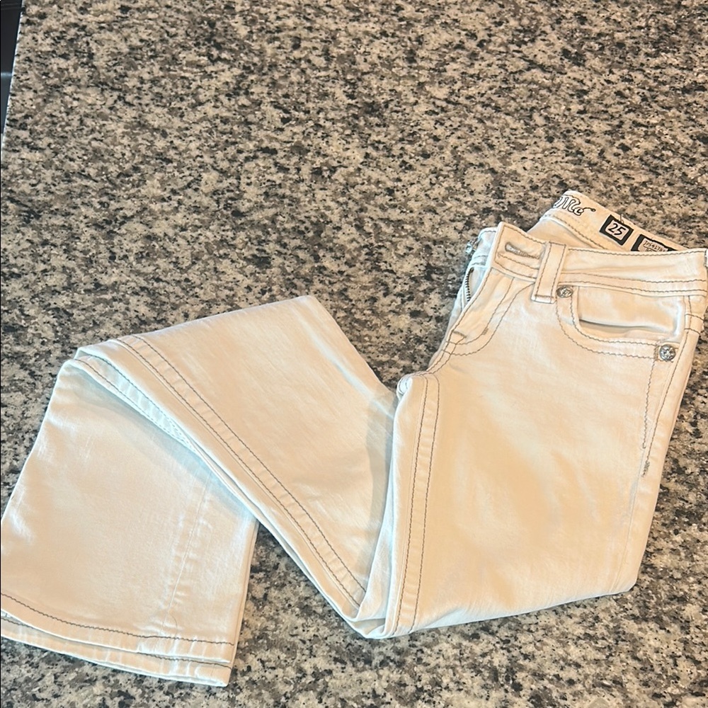Miss Me White size 25